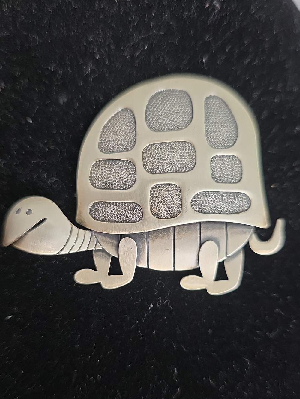 Silver Turtle Brooch - Classic Silver Women’s Jewelry